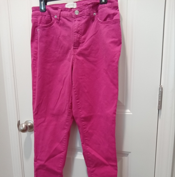 Crown & Ivy Size 8 Pink Skinny Denim Jeans - Picture 1 of 9